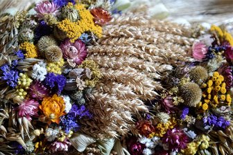 Landfrauenverband aus Frankenberg sucht schönste Erntekrone Sachsens - Der Landfrauenverband sucht erneut die schönsten Erntekronen und -kränze.
