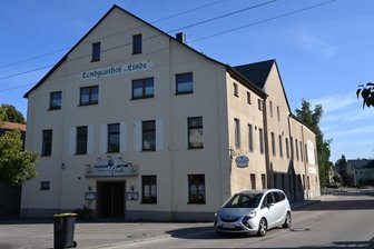 Landgasthof soll bald geöffnet werden - Eines der wichtigsten Vorhaben der Gemeinde ist die Wiedereröffnung des Gasthofes "Linde" in Mühlau. Für Bauarbeiten in den Brandschutz sollen nächstes Jahr rund 50.000 Euro investiert werden.