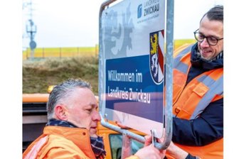 Landkreis Zwickau: Den „Landkreiskurier“ gibt es jetzt online im E-Paper der „Freien Presse“ - Den „Landkreiskurier“ gibt es jetzt auch im E-Paper der „Freien Presse“.