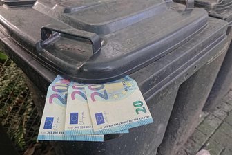 Landkreis Zwickau will Müllgebühren deutlich erhöhen - Der Landkreis Zwickau plant, die Kosten für die Abfallbeseitigung deutlich zu erhöhen. Die durchschnittlichen Kosten liegen dann bei 62 Euro pro Person und Jahr.