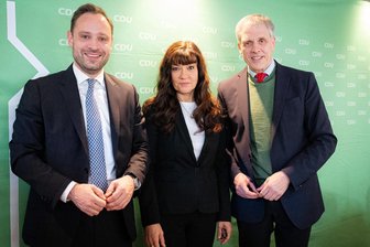 Landtagswahl 2024: Chemnitzer CDU setzt auf bewährtes Trio - Die frisch nominierten Landtagskandidaten der Chemnitzer CDU: Alexander Dierks (links), Ines Saborowski und Peter Patt.