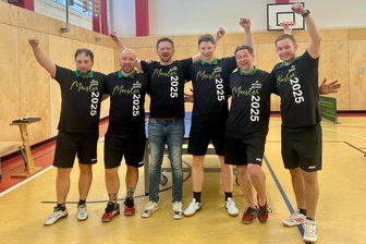 Langenstriegiser Tischtennis-Männer bleiben in dieser Saison ungeschlagen - Geschafft: Die Tischtennisspieler des Langenstriegiser SV blieben in dieser Saison ungeschlagen und kehren in die 2. Bezirksliga zurück.