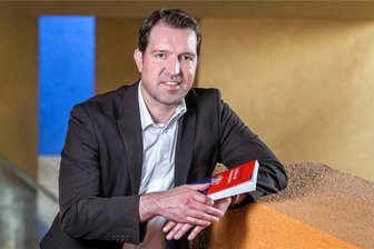 Langenweißbach: Bürger diskutieren im Geyerhaus über Populismus in der Politik - Politikwissenschaftler Eric Linhart von der TU Chemnitz spricht in Weißbach über Populismus in der Politik.