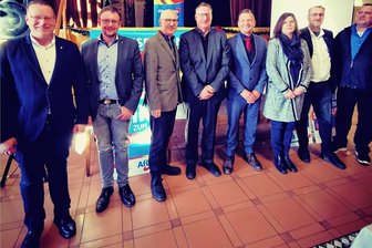 Lars Kuppi steht weiter an der AfD-Spitze in Mittelsachsen - Der neue Kreisvorstand der AfD Mittelsachsen.