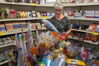 Last-Minute-Geschenke für den Schulanfang aus Freiberg - Zuckertütenkreationen gibt es bei Jacqueline Bochmann in der „Naschkatze" Freiberg.