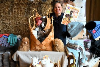 Last-Minute-Geschenke zu Ostern: Gut Neumark lockt Besucher mit regionalen Schätzen - Last-Minute-Geschenke zu Ostern? Da finden wir was, meint Mirjam Klose.