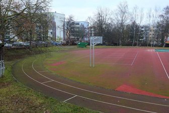 Laufbahn an Zwickauer Schulsportanlage wird saniert - Die Laufbahn in der Schulsportanlage in Neuplanitz soll saniert werden.