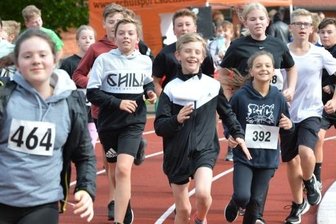 Laufen fürs Schulprojekt - Der Nepallauf am Freitag in Brand-Erbisdorf.