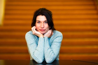 Laura Pfeiffer: Stress im Paradies -