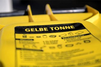 Leerungsrhythmus zu kurz: Bösenbrunn lehnt gelbe Tonnen ab - Der Gemeinderat Bösenbrunn ist dafür, weiter auf gelbe Säcke statt auf komplette Einführung gelber Tonnen zu setzen.