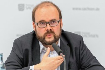 Lehrermangel in Hohenstein-Ernstthal: Kultusminister Christian Piwarz kommt zum Krisentreffen - Christian Piwarz kommt am Montag in die Sachsenring-Oberschule.