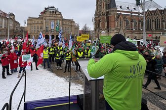 Lehrerstreik von Mittweida bis Freiberg: Diese Schulen sind in Mittelsachsen betroffen - Am Montag streikten Lehrer bereits in Zwickau, am Dienstag dann in Chemnitz.