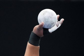 Leichtathleten aus dem Erzgebirge glänzen in der Halle - Die Gornsdorfer Leichtathleten freuen sich über einen Regionalmeister im Kugelstoßen.