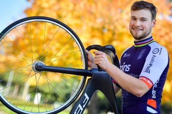 Leidenszeit ist endlich vorbei - Bahnsprinter Stefan Bötticher freut sich auf sein Comeback.