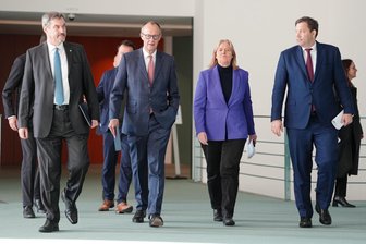Leitartikel zum Koalitionsausschuss: Klare Aufgaben für die Beratungen - Vor den Parteivorsitzenden Markus Söder (CSU, v.l.n.r.), Friedrich Merz (CDU), Bärbel Bas (SPD) und Lars Klingbeil (SPD) stehen im Koalitionsausschuss einige sehr strittige Themen zur Beratung.