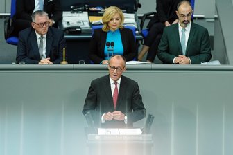 Leitartikel zur Generaldebatte im Bundestag: Die schwierigen Jobs kommen erst noch - Bundeskanzler Friedrich Merz (CDU)spricht während der Generaldebatte zum Haushalt 2025 im Bundestag.