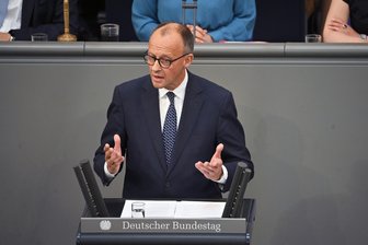Leitartikel zur Regierungserklärung von Friedrich Merz: Der neue Beauftragte für Zuversicht - Bundeskanzler Friedrich Merz ruft die Bundesbürger in seiner ersten Regierungserklärung zur Zuversicht auf.