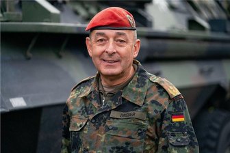 Leiter des Krisenstabs im Kanzleramt: Corona-General mit Frankenberg-Erfahrung - Erst Fluthilfe in Sachsen, jetzt Coronahilfe bundesweit: Generalmajor Carsten Breuer.