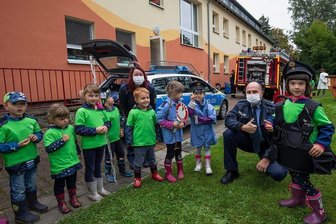 Leiterin einer Meeraner Kita: Wir können von ehemaligen Kollegen immer etwas lernen - Mit einem Kinderfest wurde am Freitag die Feierwoche in der Kita "Rosarium" beendet.