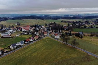 Lengenfeld investiert weiter in Irfersgrün - 244.000 Euro möchte Lengenfeld im nächsten Jahr in den Ortsteil Irfersgrün investieren. Der Pyramidenplatz soll neu gestaltet werden.