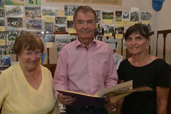 Lengenfelder Athleten feiern runden Geburtstag dank stiller Helden: Mileks suchen immer Nachfolger - Familie Milek Hannelore, Reiner und Silke (von links) ist eng mit der Leichtathletik des VfB Lengenfeld verbunden.