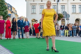 Lengenfelder präsentieren zur Einkaufsnacht flotte Farben - 