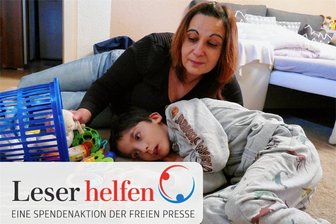"Leser helfen": Ein Alltag voller Sorge und Liebe - Auf dem Teppich im Wohnzimmer fühlt sich Max wohl. Hier kann er spielen und sich über den Boden rollen.