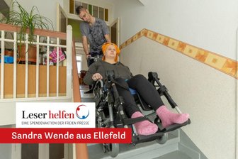 „Leser helfen“ Sandra Wende aus Ellefeld: Wie die Mutter von zwei Kindern den Alltag nach ihrer Krebserkrankung bewältigt - Treppensteigen geht nicht: Will die 41-jährige Sandra Wende aus Ellefeld das Haus verlassen, muss sie im Rollstuhl das Treppenhaus hinunter- und später wieder heraufgebracht werden.