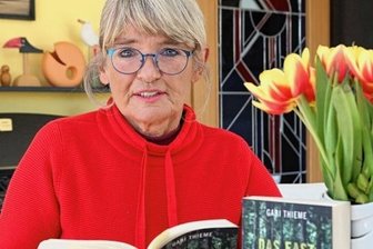 Lesung an Originalschauplätzen im Erzgebirge - Gabi Thieme stellt am Freitag in Annaberg ihr neues Buch "Das fast perfekte Verbrechen" vor. Später kommt sie nach Arnsfeld.