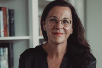 Lesung im Auer Bürgerhaus: Gedichte laden zum Nachdenken ein - Eileen Mägel liest am 12. März Gedichte im Bürgerhaus Aue.