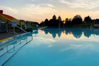 Letzte Chance dieses Jahres: Freibad Hainichen kurz vor dem Saisonende - Im Freibad Hainichen neigt sich die Saison dem Ende zu.
