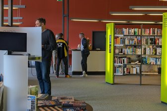 Letzte Ferientage: Fünf gute Gründe, in die Stadtbibliothek Flöha zu gehen - Mit viel Platz und einem gut sortierten Angebot überzeugt die Stadtbibliothek Flöha.
