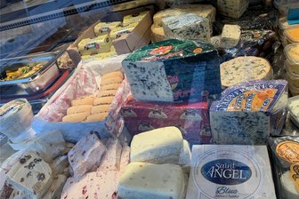 Letzter Frischemarkt des Jahres steigt in Reichenbach - Käsespezialitäten zählen zum Angebot beim Frischmarkt am 4. November in Reichenbach.