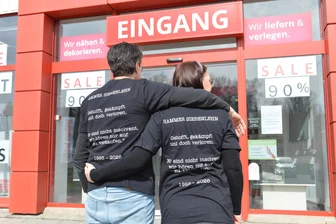 Letzter Hammer-Markt im Erzgebirge macht jetzt auch noch dicht - Aus und vorbei: Der Hammer-Markt in Siebenlehn (Foto) wurde Ende März geschlossen. Jetzt werden aber auch die Filialen im Erzgebirge und in Pulsnitz schon bald Geschichte sein.