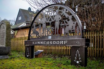 Leuchtendes Zeichen für die Gemeinschaft -