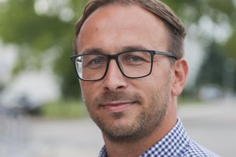 Lichtenau: Denny Haunstein verlässt Gemeinderat nach zehn Jahren - Zehn Jahre lang saß Denny Haunstein für die Freien Wähler im Gemeinderat Lichtenau. Jetzt wird er abgelöst.