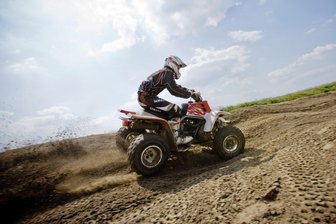 Lichtenberg: Quad von der Dorfstraße gestohlen - Quads bieten sich bei wilden Fahrten an. In Lichtenberg ist nun ein Quad gestohlen worden. Die Polizei ermittelt.