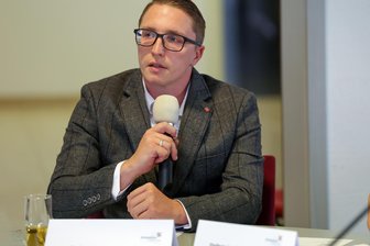 Lichtenstein: AfD-Fraktion schrumpft - Die AfD-Fraktion im Lichtensteiner Rathaus verliert ein Mitglied, nämlich Oliver Schwind.