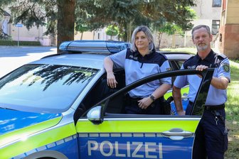 Lichtenstein: Das halb neue Polizei-Duo und die wandernden Brennpunkte - Peggy Tschentscher und Uwe Stiegler sind in Lichtenstein und Umgebung als Bürgerpolizisten unterwegs. Ihr „Hauptquartier“ ist das Alte Rathaus im Ortsteil Callnberg.
