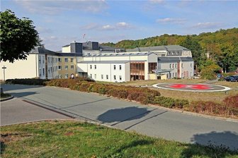 Lichtenstein: Dementer Mann wird nach 12 Stunden gefunden - Ein Patient des DRK-Krankenhauses in Lichtenstein wurde am Montag mit einem Großaufgebot gesucht und schließlich relativ wohlbehalten auf der Damentoilette gefunden. Foto: Markus Pfeifer