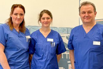 Lichtenstein: Hausärzte im Krankenhaus nehmen noch Patienten an - Die Allgemeinmediziner im DRK-Krankenhaus können auf die Expertise der Fachärzte zurückgreifen. Im Bild von links Michaela Knor, Jenny Wiesner und Todor Todorov.