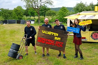 Lichtenstein/Heinrichsort: Festival steigt am Samstag - Lukas Thriemer, Stefan Neuber, Raphael Winkler und Leni Glaß (von links) gehören zu den vielen Helfern beim Festival.
