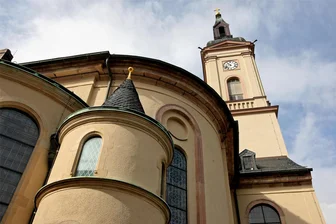 Lichtenstein: Liedermacher in der Lutherkirche - In der Lichtensteiner Lutherkirche treten am Samstagabend Liedermacher auf.