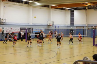 Lichtenstein: Stadt verlangt mehr Geld von Sportlern - Die Nutzung von städtischen Sportstätten in Lichtenstein, wie hier des Sportzentrums, wird ab August teurer. Weitere Erhöhungen folgen 2026 und 2027.