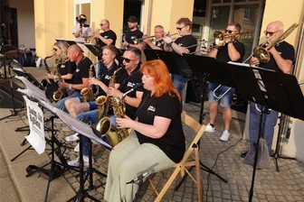 Lichtenstein: Zweite „Fête de la musique“ am Freitag - Die Swing´n Sax-Band war bereits bei der Premiere im vergangenen Jahr dabei und wird am Freitag in Lichtenstein erneut für gute Stimmung sorgen.