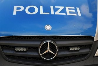 Lichtentanne: Jungendlicher gibt Steinwurf auf Auto zu -