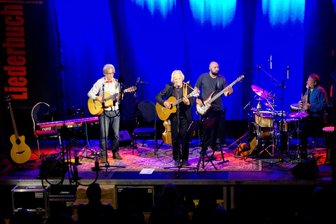 Lichtentanne: Konzert zum 15-Jährigen der „Bunten Hunde“ - Feierten im St. Barbara mit Freunden und Fans ihr 15-jähriges Bestehen: die "Bunten Hunde" mit Michael Köppen, Jens Weise, André Bimberg und Peter Wirsig.