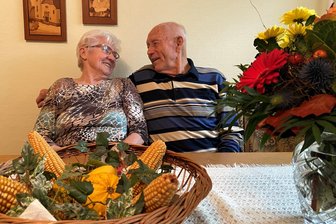 Lichtentanner Hochzeitsscheune schaut auf eine ganz besondere Hochzeit - Brigida und Manfred Trommer feiern ihren 65. Hochzeitstag.