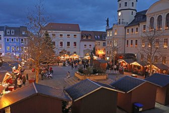 Lichter, Budenzauber und Shopping: Crimmitschau öffnet am 7. Dezember die Türen - Während des Crimmitschauer Weihnachtsmarktes dürfen die Läden am 7. Dezember öffnen.