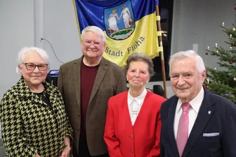 Lichtmess-Empfang in Flöha: Ein Abend voller Überraschungen - Sylvia und Friedrich Schlosser sowie Christa und Günter Klug (v. l.) beim Lichtmess-Empfang in Flöha.